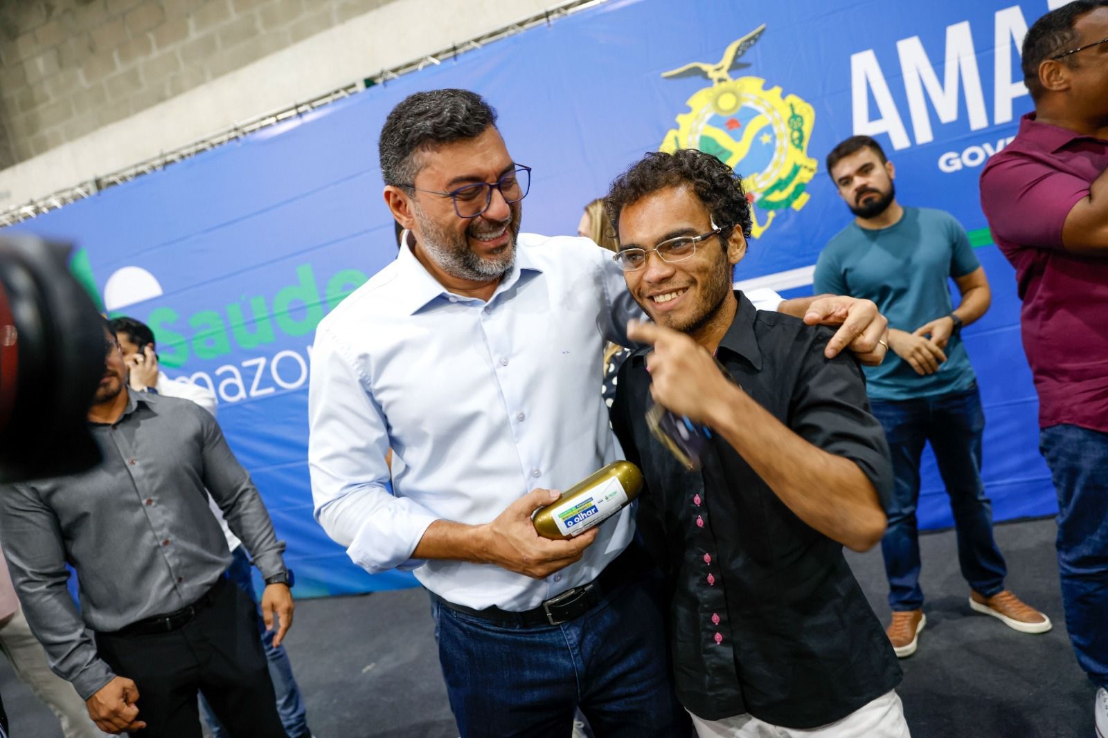 Governador Wilson Lima entrega 2 mil óculos e reforça atendimento oftalmológico no Amazonas