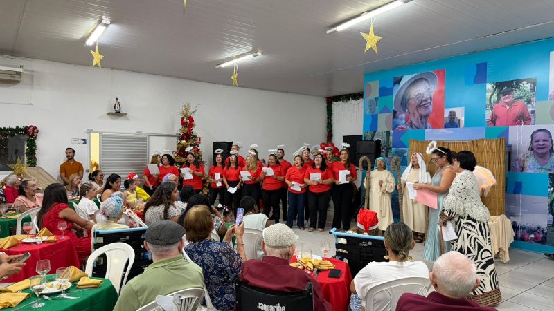 Prefeitura de Manaus promove tradicional evento de Natal com residentes da FDT