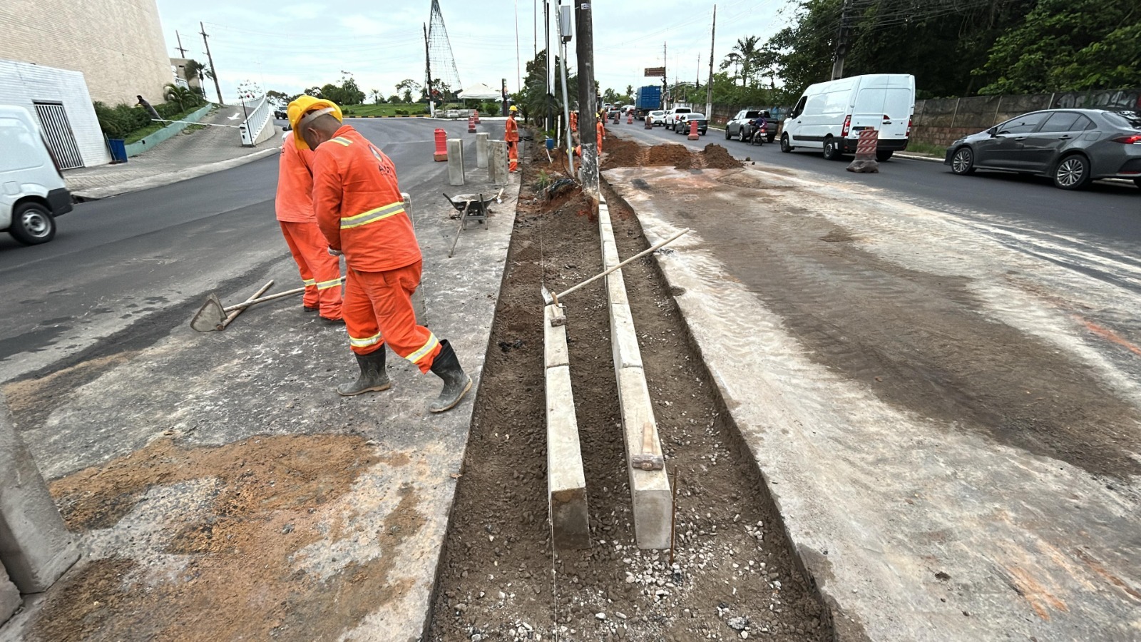 Prefeitura de Manaus avança para etapa final das obras de alargamento da ponte na avenida do Turismo