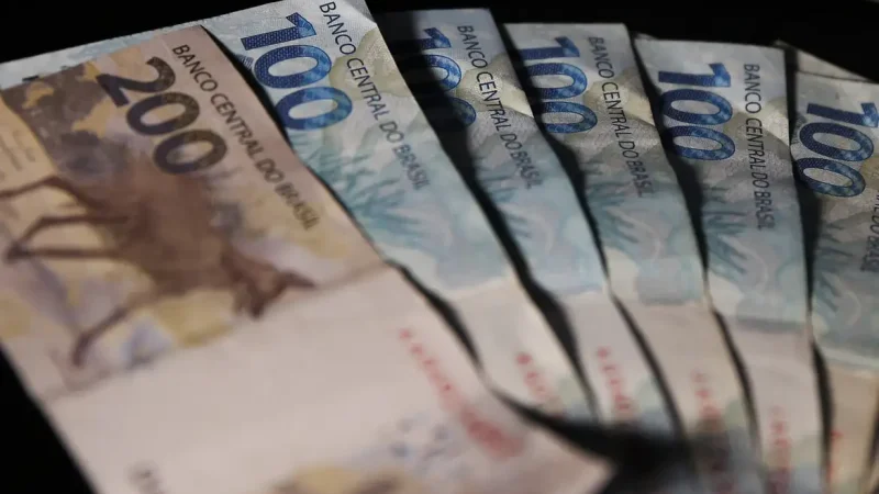 Mercado reduz previsão de inflação para 4,32% em 2025