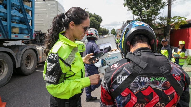 Prefeitura intensifica operação ‘Trânsito Seguro’ na zona Sul de Manaus e realiza a abordagem de 776 veículos