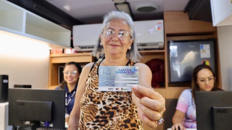 Mais de 58 mil idosos são beneficiados em Manaus com mais conforto e praticidade no transporte coletivo em 2025