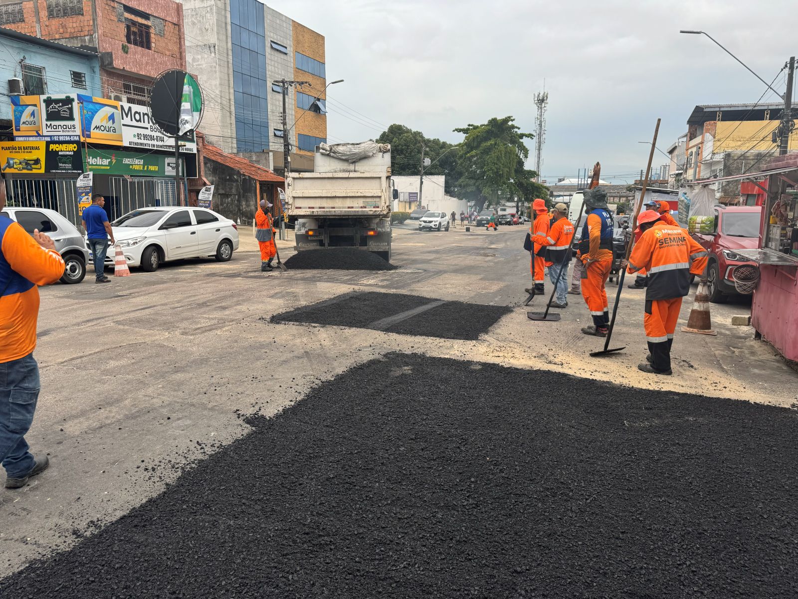 Prefeitura de Manaus intensifica recuperação viária e valoriza centro histórico da capital