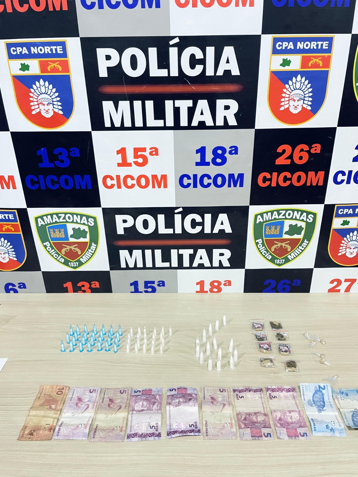 Polícia Militar do Amazonas prende homem que escondia drogas na roupa íntima