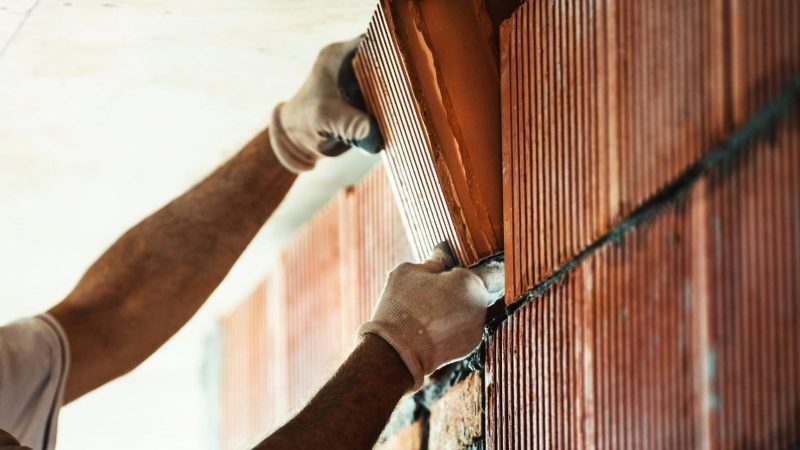 Ministério Público investiga cancelamento injustificado de obras de creches e pré-escolas em Maraã