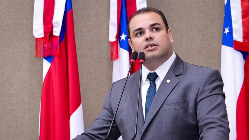 Projeto de Lei de Roberto Cidade propõe notificação eletrônica de veículos removidos