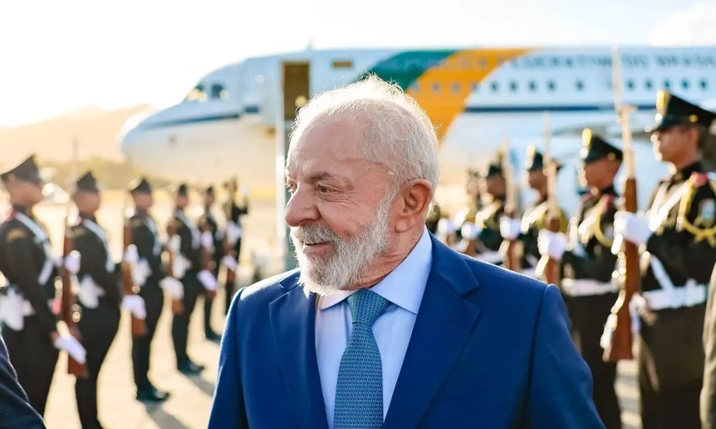 Lula fará cirurgia nesta sexta-feira (30)
