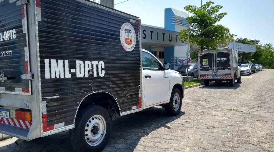 Motociclista morre após cair e ser atropelado na zona leste de Manaus