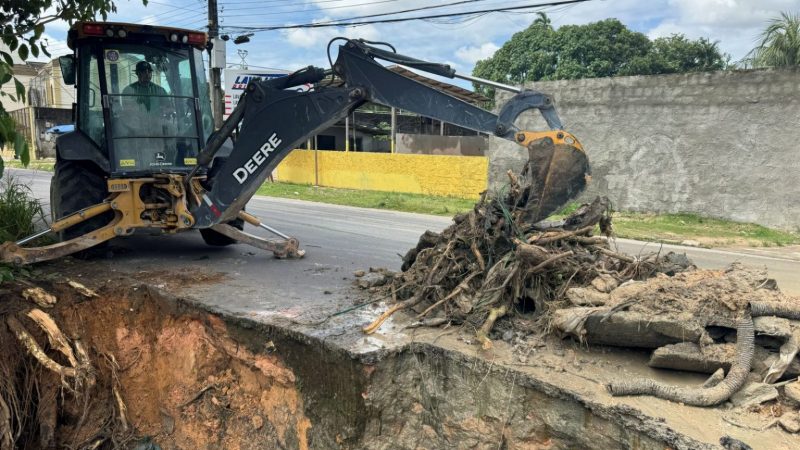 Prefeitura de Manaus inicia frente de obra de recuperação do sistema de drenagem em trecho da avenida Curaçao
