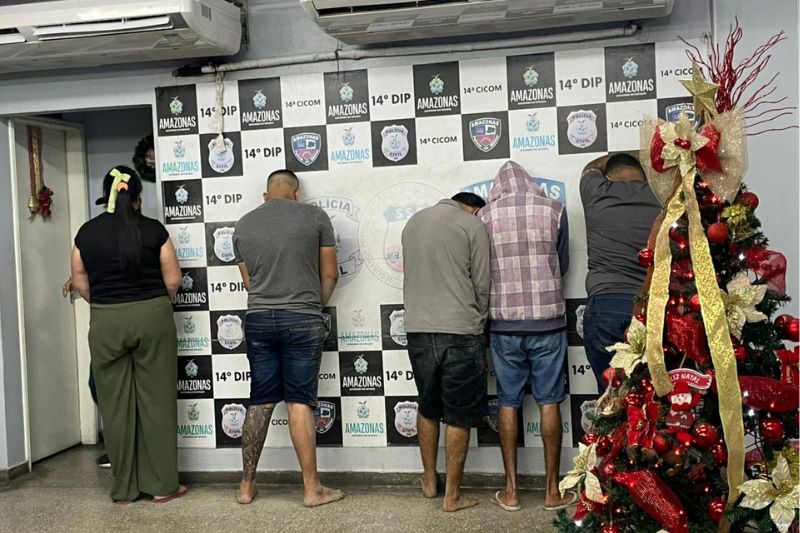 PM prende seis suspeitos de sequestro em Manaus e apreende R$ 3 mil