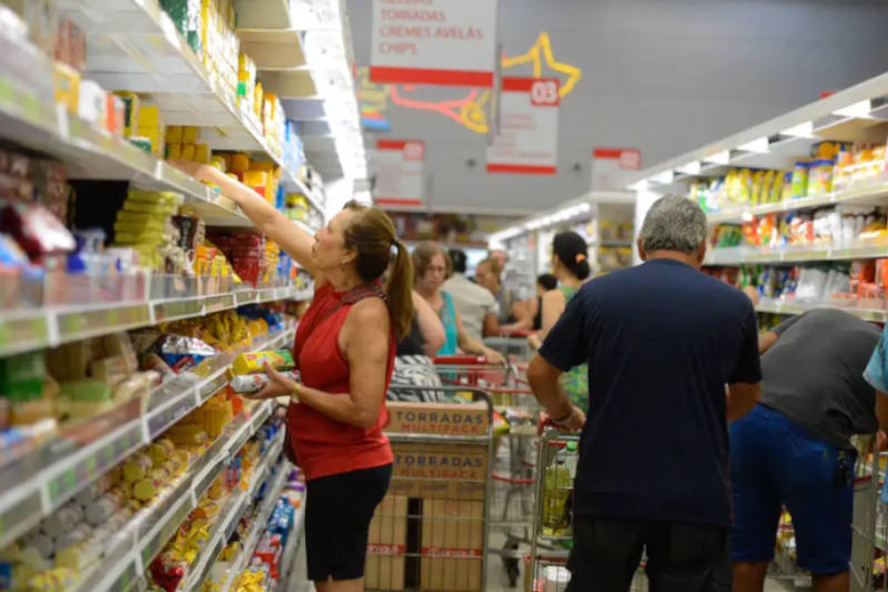 Custo de vida médio mensal no AM é de R$ 2,9 mil, mostra pesquisa