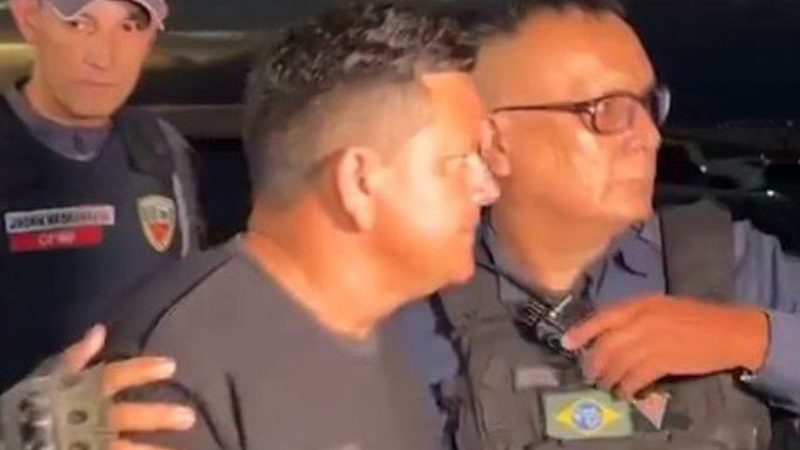 Comandante de lancha naufragada em Manaus é procurado pela polícia desde sábado
