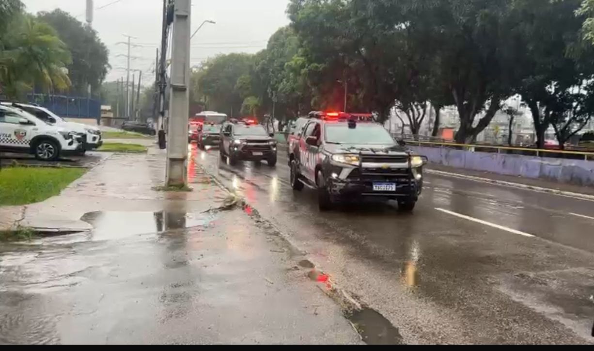 Entenda como agiam policiais presos com quase 1 tonelada de drogas em Manaus