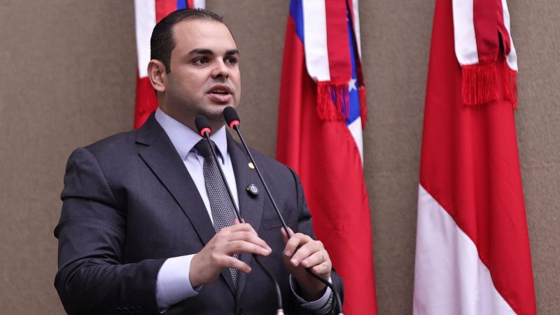 Presidente Roberto Cidade propõe conjunto de ações para amenizar danos a estudantes e professores de áreas rurais durante eventos extremos