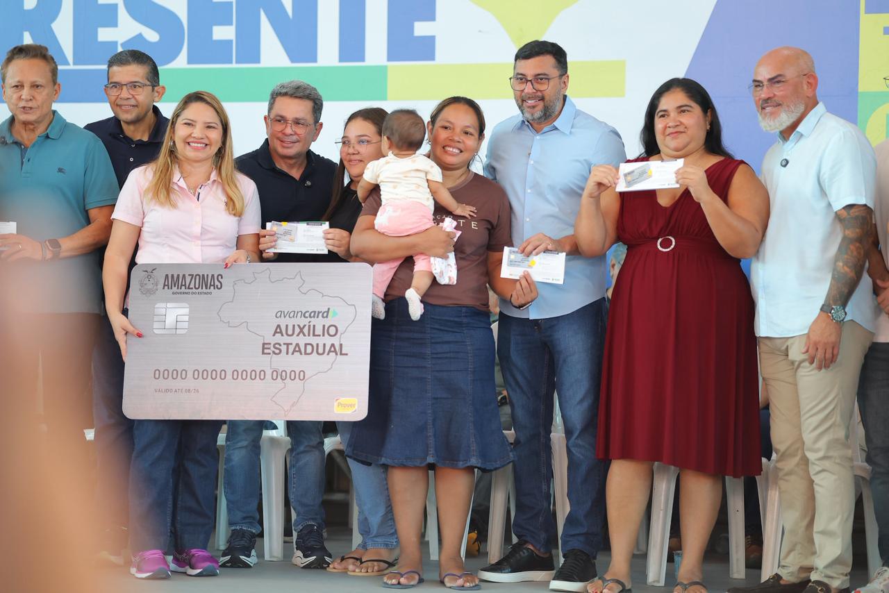 Governador Wilson Lima acompanha 31ª edição do Governo Presente no sábado de Carnaval com serviços de cidadania, saúde e bem-estar