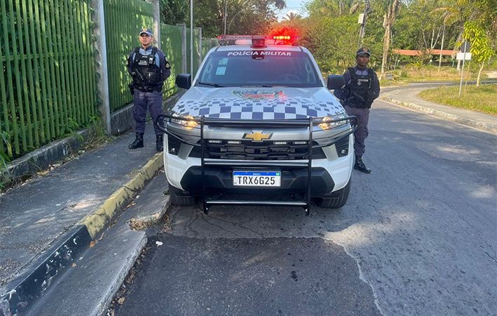 Polícia Militar do Amazonas captura foragida no momento em que trafegava em frente ao shopping