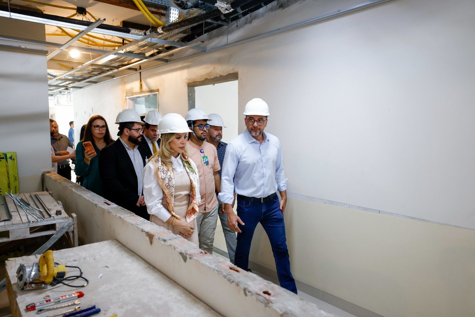 Governador Wilson Lima vistoria etapa final das obras do Hospital-Dia e Policlínica do Complexo Hospitalar Sul0