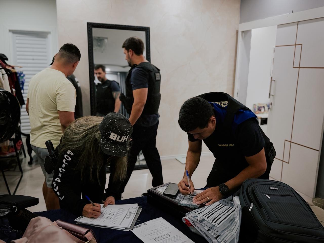 Operação Negócio Turvo desarticula grupo suspeito de aplicar mais de R$ 75 milhões em golpes em Manaus
