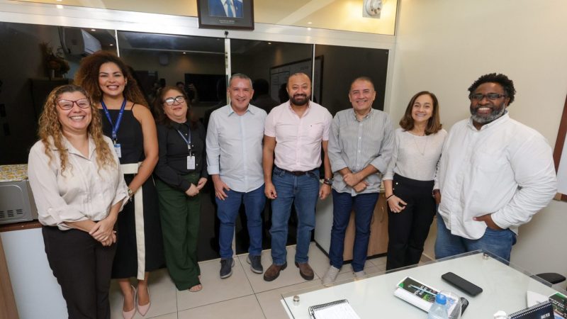 Prefeitura de Manaus fortalece parceria com o TCE-AM e amplia oferta de cursos para servidores da rede municipal de educação