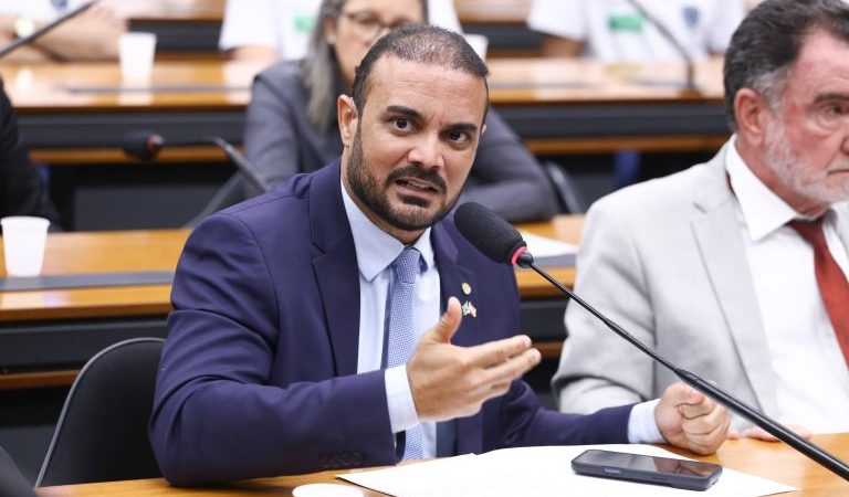 Comissão aprova projeto que reforça combate ao tráfico e à exploração sexual de crianças