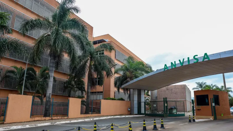 Anvisa proíbe venda de fórmula infantil contaminada por toxina