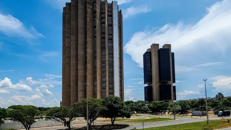 Caixa paga Bolsa Família a beneficiários com NIS de final 8