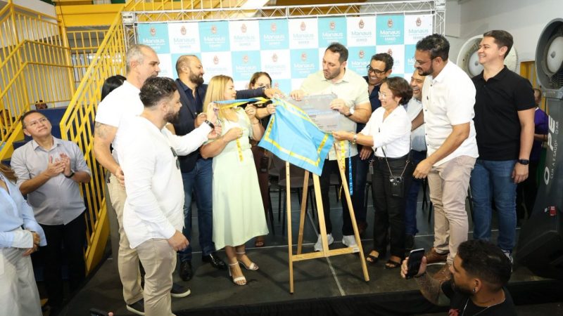 Prefeitura de Manaus inaugura as escolas municipais Manoel Ferreira Marques e Erivonaldo Nunes de Oliveira