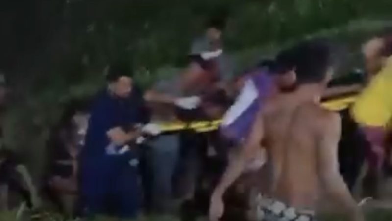 Homem leva surra durante confusão dentro de embarcação no Amazonas