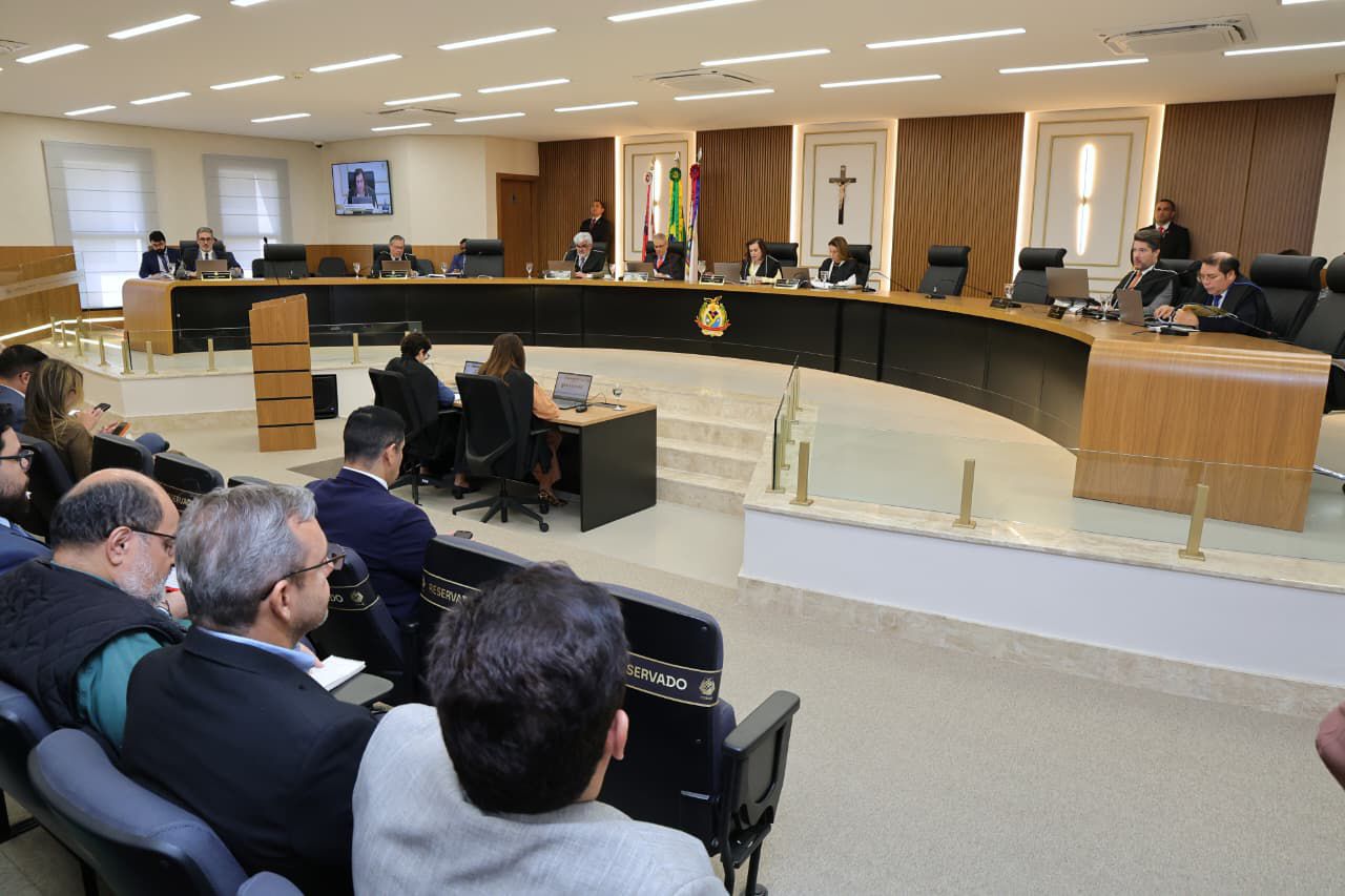 TCE-AM reprova contas e multa ex-gestores do Instituto da Mulher Dona Lindu