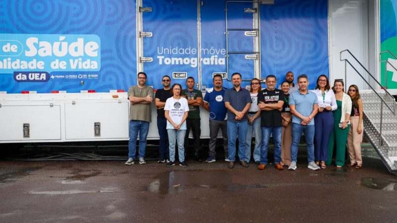 Carreta de Tomografia da UEA leva atendimentos gratuitos para comunidade acadêmica e público externo