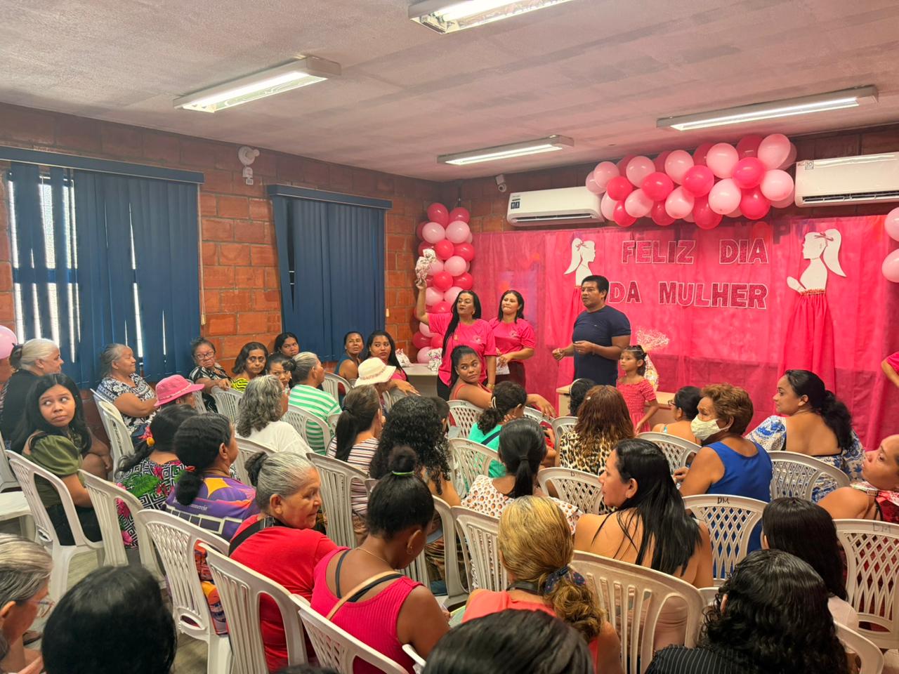 Ação solidária no Morro da Liberdade promove empoderamento feminino e serviços de cidadania em Manaus