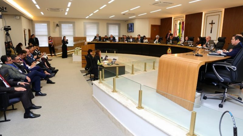 TCE-AM nega recursos e mantém condenação e multas contra gestores de Envira, Nova Olinda e Barcelos