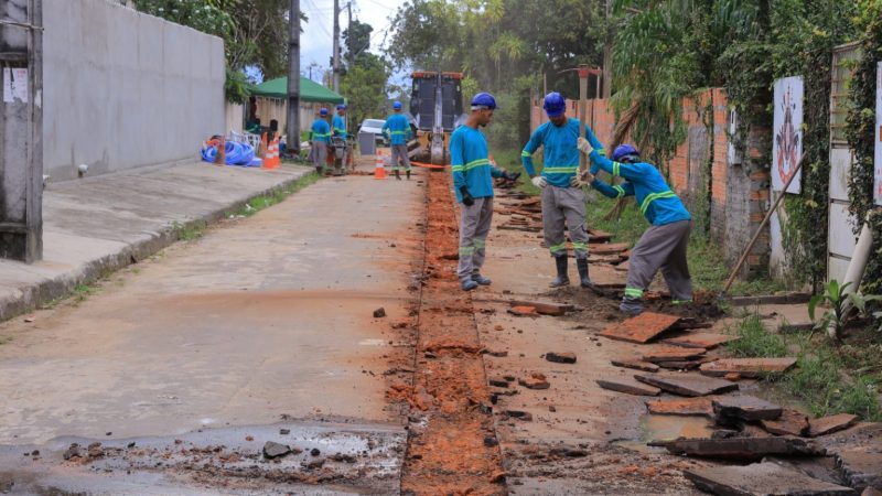 Prefeitura de Manaus leva água encanada pela primeira vez à comunidade Cristo Rei após 35 anos de espera