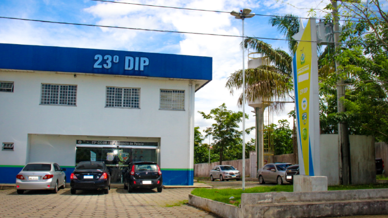 Polícia prende homem por maus-tratos contra animais no bairro Gilberto Mestrinho