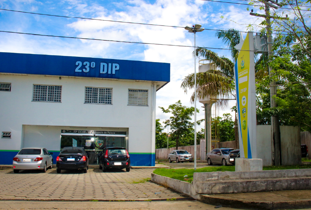 Polícia prende homem por maus-tratos contra animais no bairro Gilberto Mestrinho