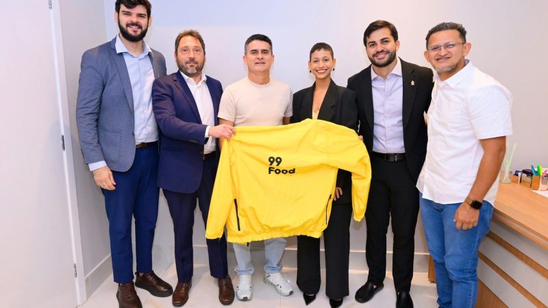 Prefeito David Almeida firma parceria com a 99, amplia cooperação iniciada em 2020 e anuncia implantação de um ponto de apoio a motociclistas em Manaus
