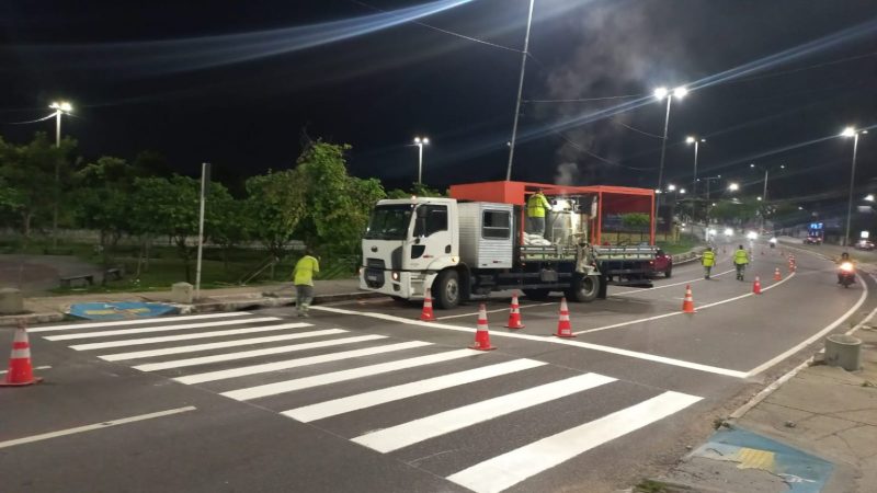 Prefeitura de Manaus intensifica sinalização viária em três zonas da capital