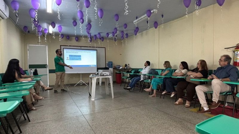 Médicos pediatras da prefeitura participam de treinamento para alinhar atendimento aos bebês expostos à sífilis