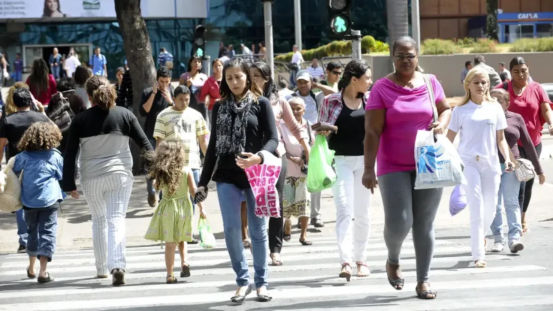 Desemprego sobe para 5,8% em fevereiro, mas é o menor para o trimestre