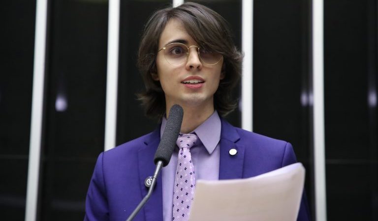 Projeto cria testamento simplificado gratuito para bens digitais, como contas em redes sociais