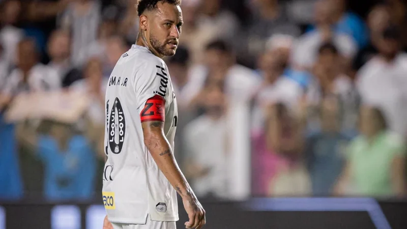 Neymar passa em branco na véspera de última convocação antes da Copa