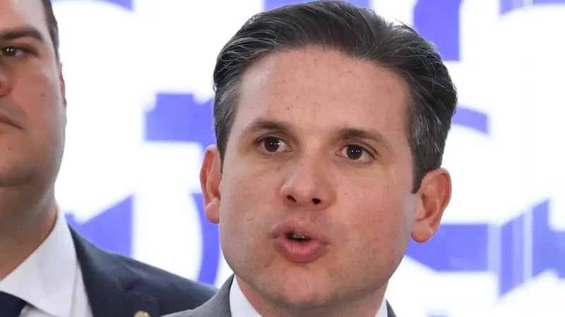 Motta cria comissão para analisar PEC da redução da escala 6X1