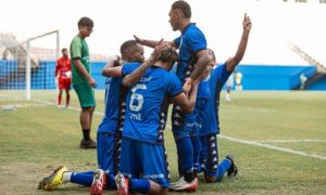 Nacional vence Manaus por 2 a 0 e assume liderança do grupo A1