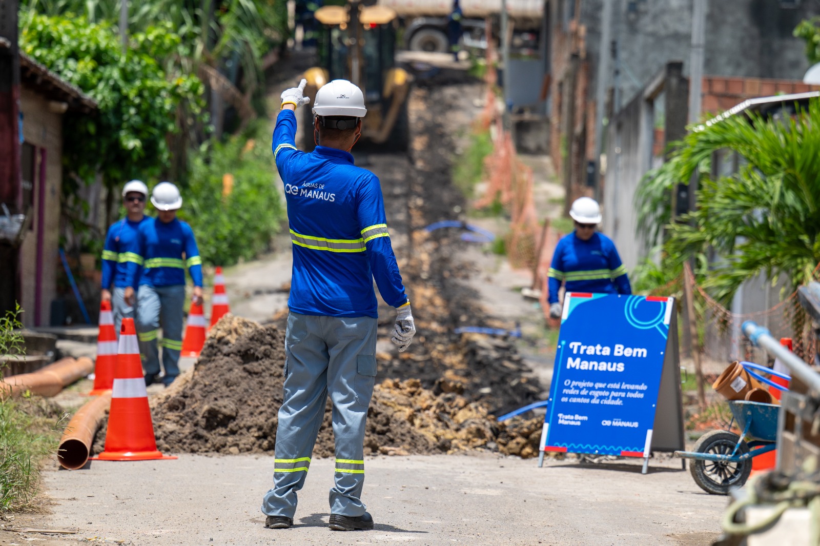 Obras de esgoto avançam e chegam a 11 áreas de Manaus nesta semana; Confira