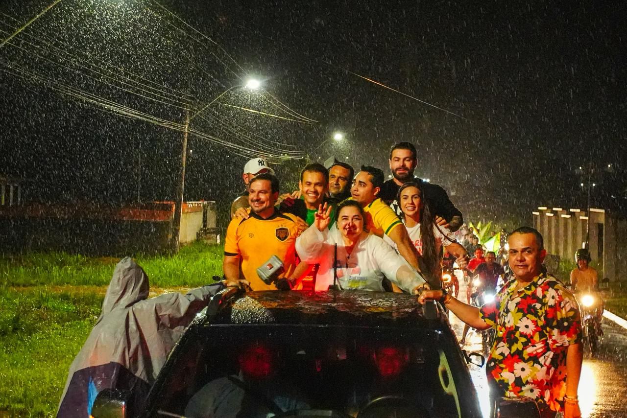 Emoção toma conta da caravana da Professora Maria do Carmo em Guajará