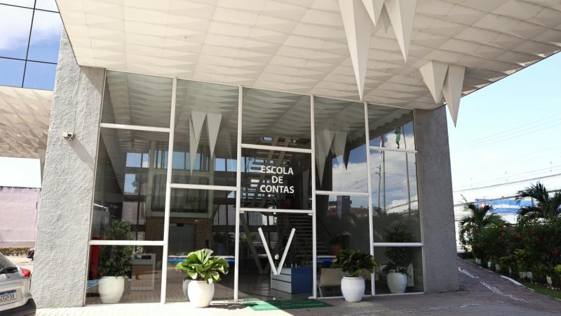 ECP do TCE-AM inicia maio com cursos que conectam gestão, sociedade e futuro