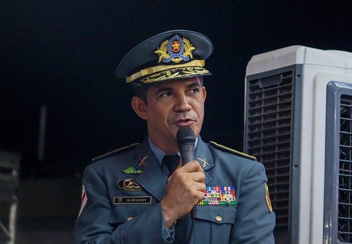 Solenidade de Entrega do Espadim marca etapa na formação de cadetes do 2º ano da Polícia Militar do Amazonas