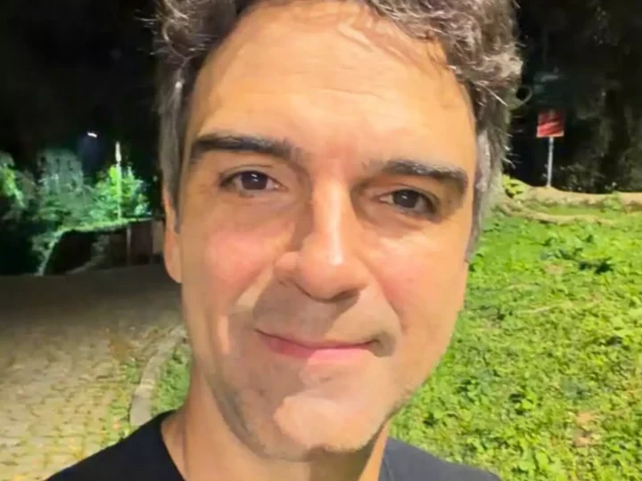 Em vídeo, Tadeu Schmidt faz forte desabafo após morte de Oscar Schmidt: “Referência”