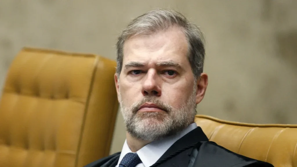 Toffoli se declara suspeito em julgamento sobre prisão de ex-presidente do BRB no STF