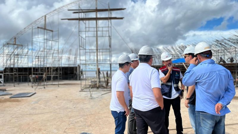 Visita técnica no parque Encontro das Águas Rosa Almeida aponta evolução da obra da prefeitura que vai criar novo cartão-postal de Manaus